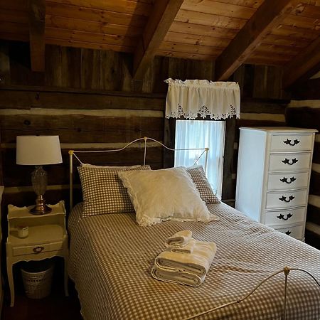 Altamont Lodge Newland Екстериор снимка