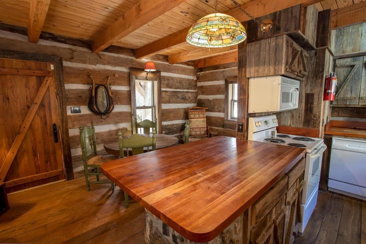 Altamont Lodge Newland Екстериор снимка