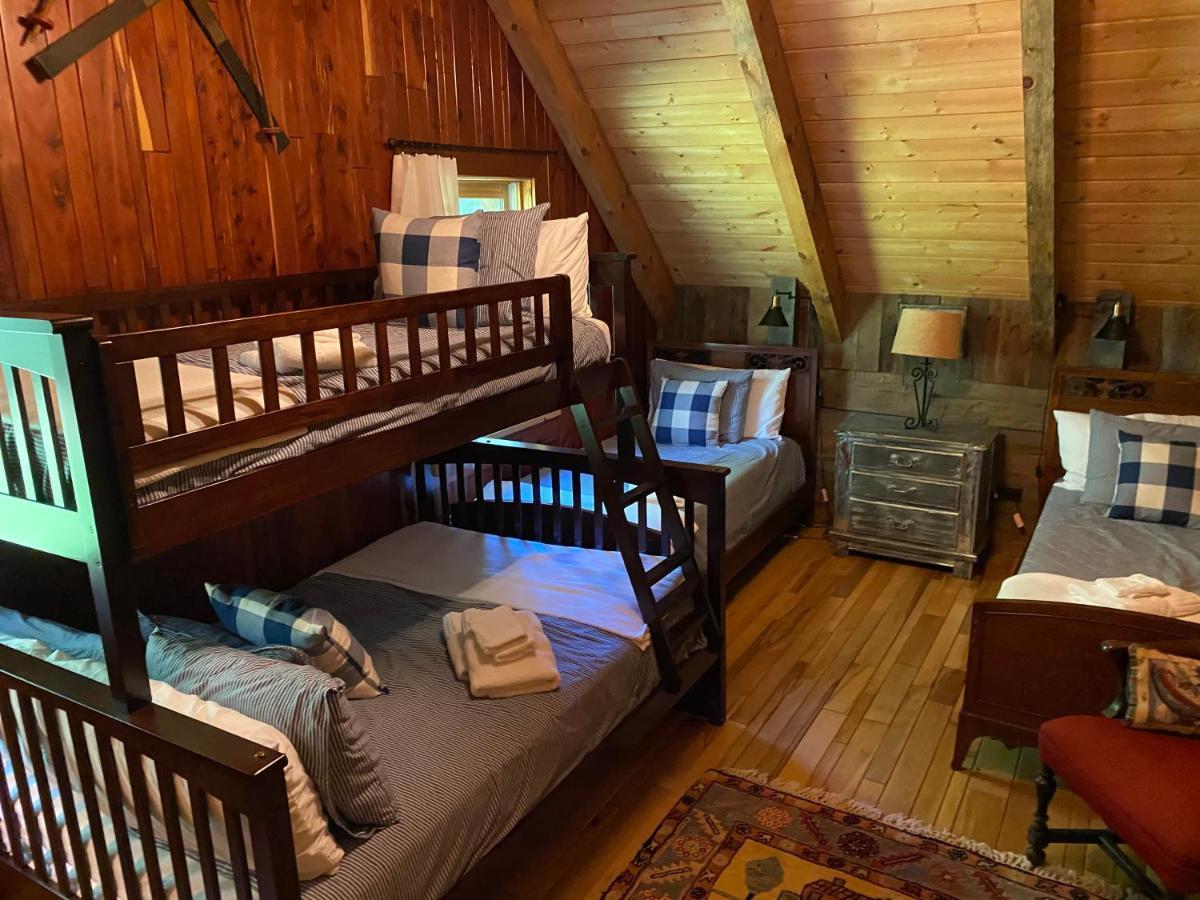 Altamont Lodge Newland Екстериор снимка