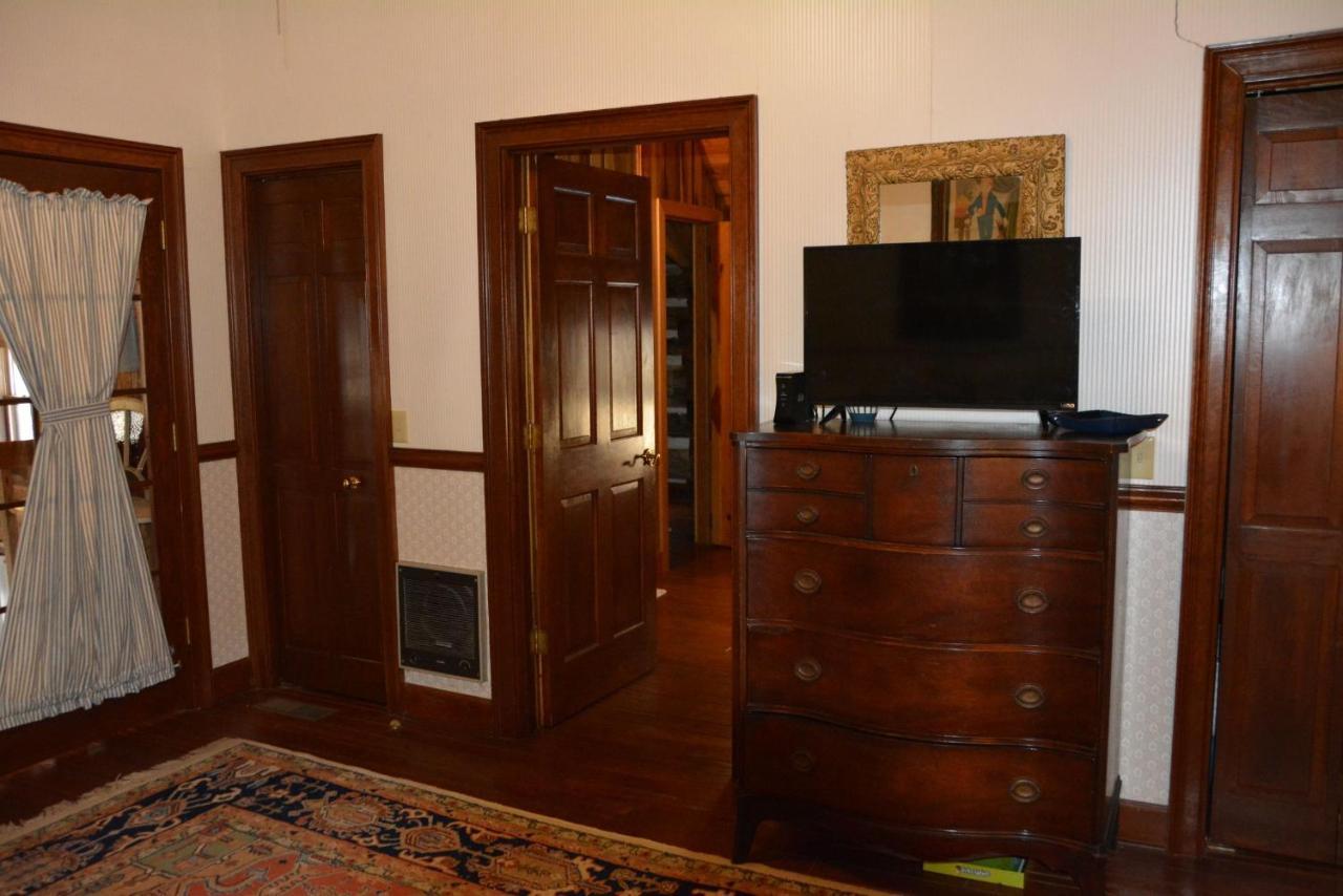 Altamont Lodge Newland Екстериор снимка