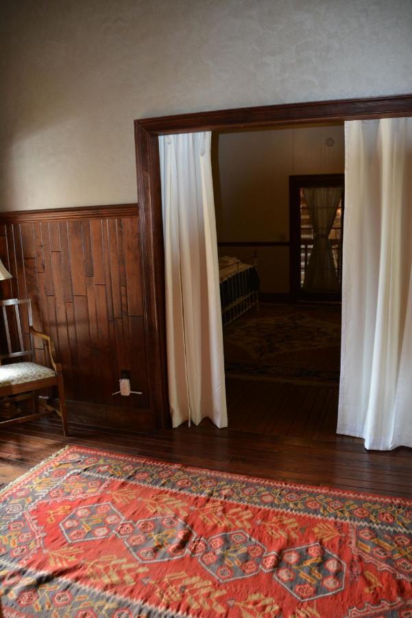 Altamont Lodge Newland Екстериор снимка